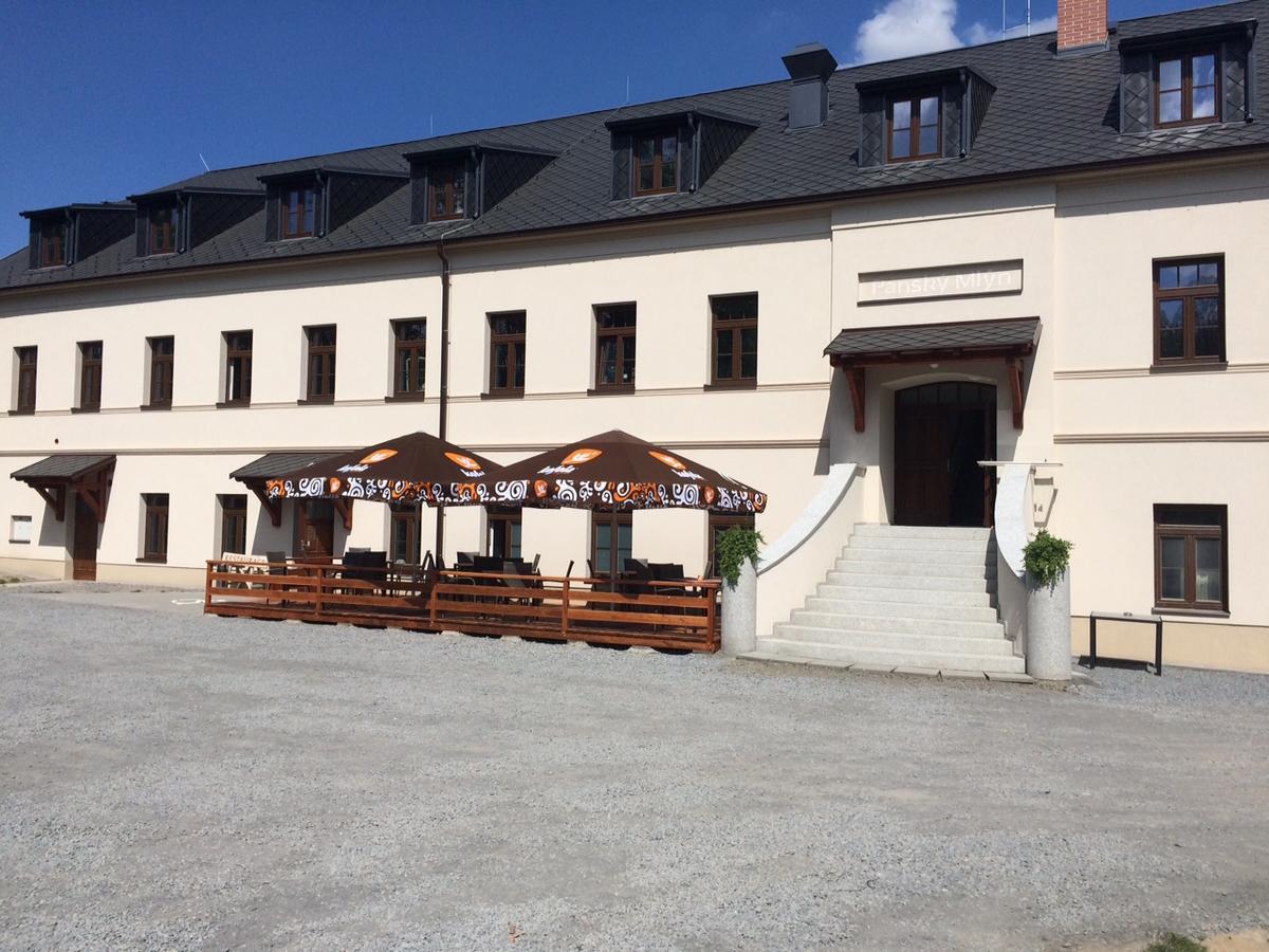 Pansky Mlyn Hotel Opava Exterior foto